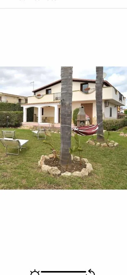 Holiday home Vento Di Fanusa Italy